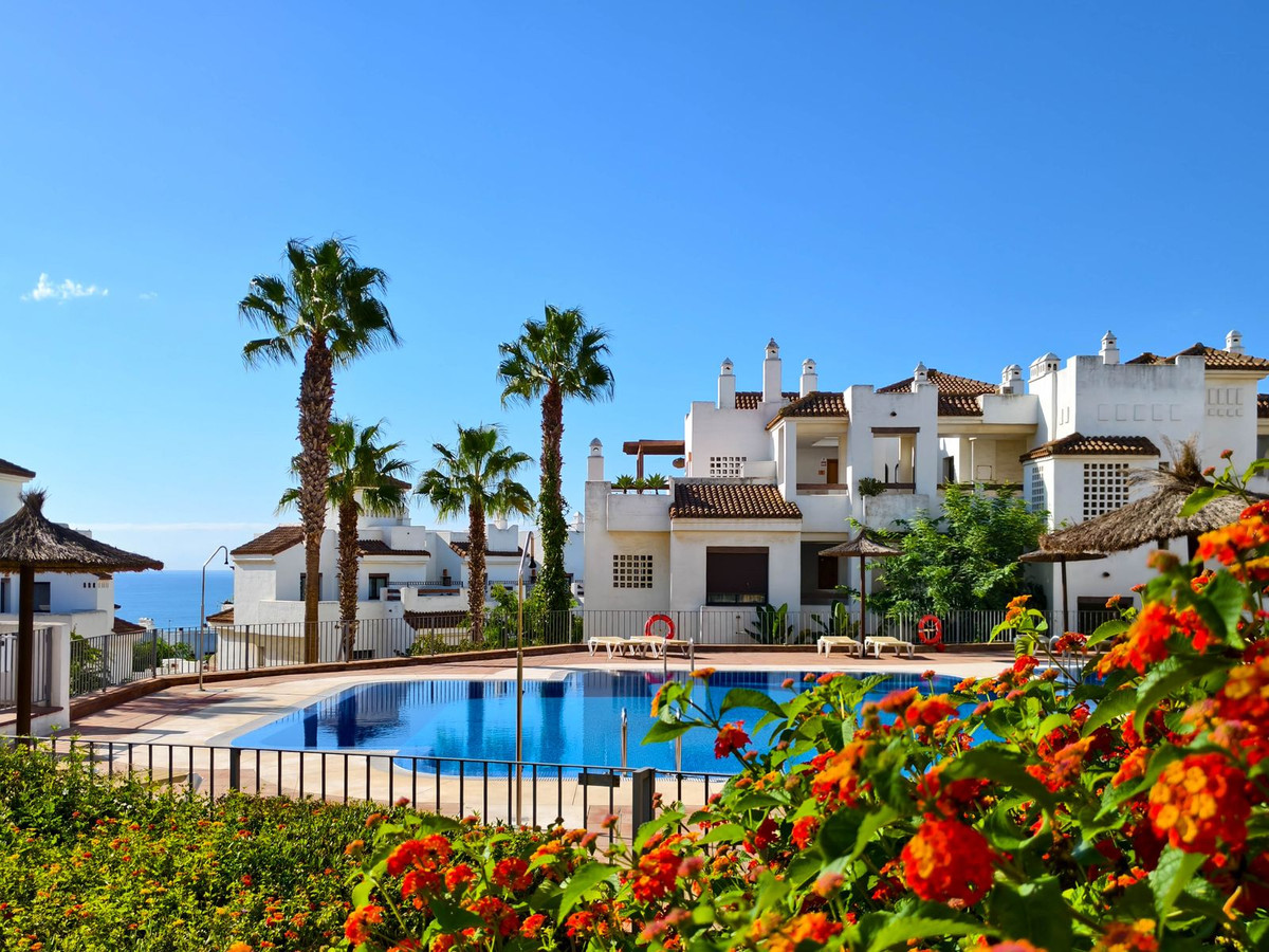 Se vende Apartamento Planta Baja de 2 dormitorios en Costa Del Sol, Cadiz, España