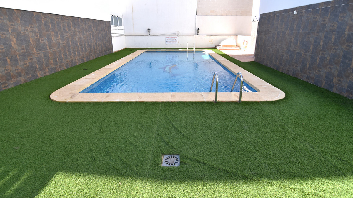 3 Bed Townhouse for sale in Guardamar Del Segura Costa Blanca, Alicante, Spain