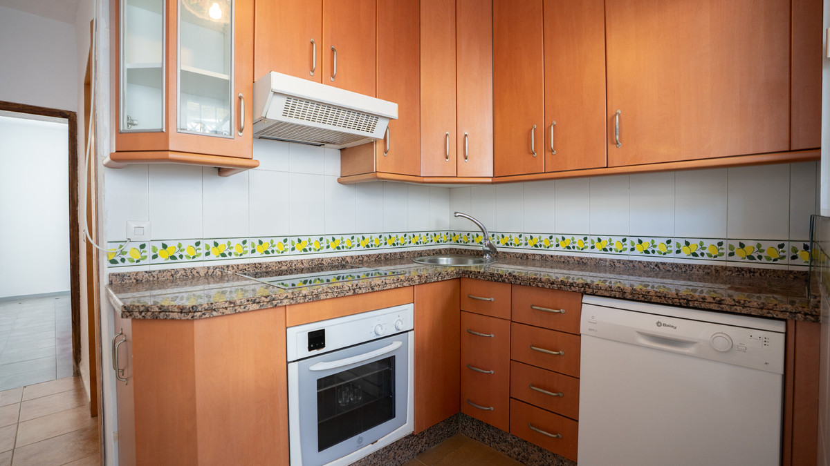 Se vende Finca - Cortijo de 2 dormitorios en Costa Del Sol, Málaga, España