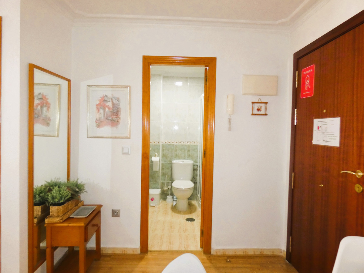 Se vende Apartamento Planta Media de 2 dormitorios en Costa Blanca, Alicante, España