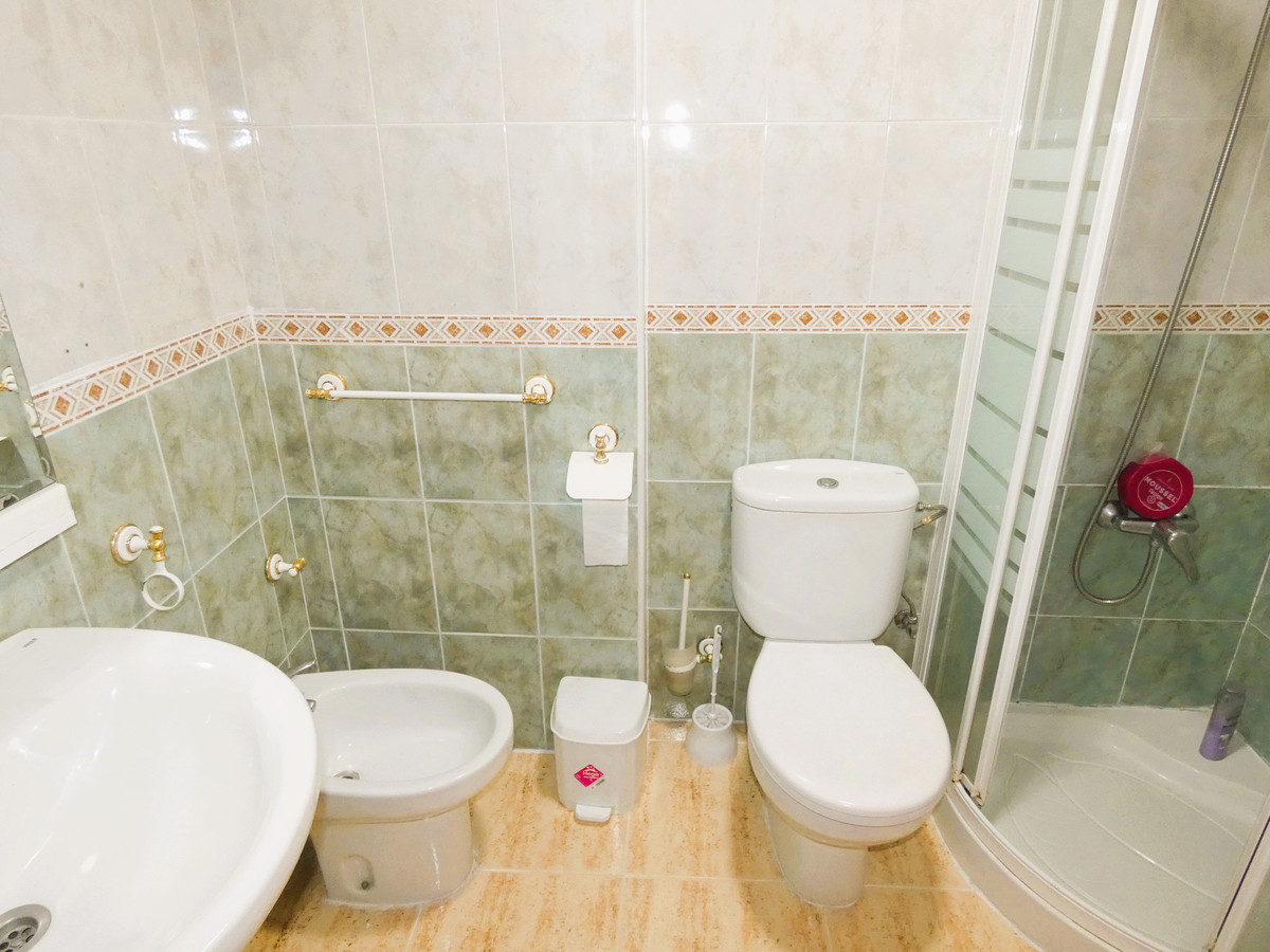 Se vende Apartamento Planta Media de 2 dormitorios en Costa Blanca, Alicante, España
