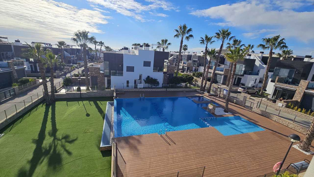 3 Bed Townhouse for sale in Cabo Roig Costa Blanca, Alicante, Spain