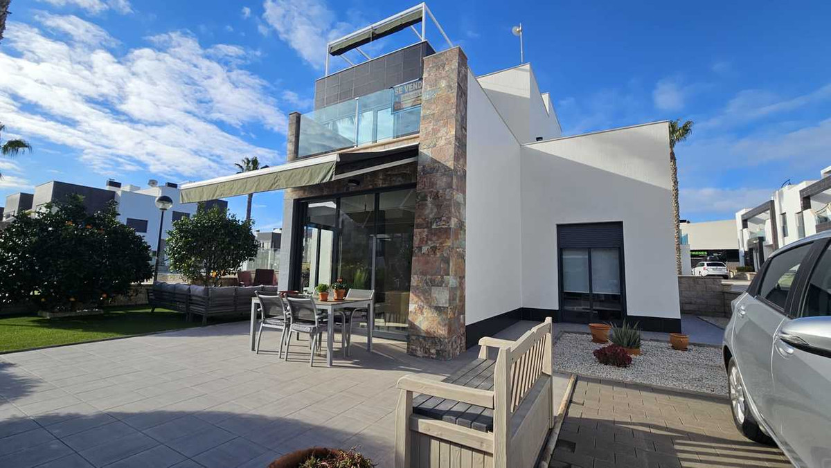 3 Bed Townhouse for sale in Cabo Roig Costa Blanca, Alicante, Spain