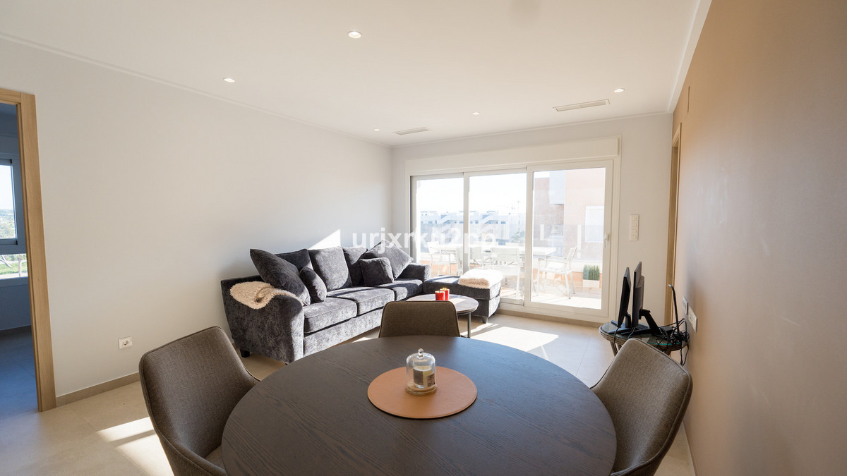 3 Bed Apartment for sale in Urbanización El Raso Costa Blanca, Alicante, Spain