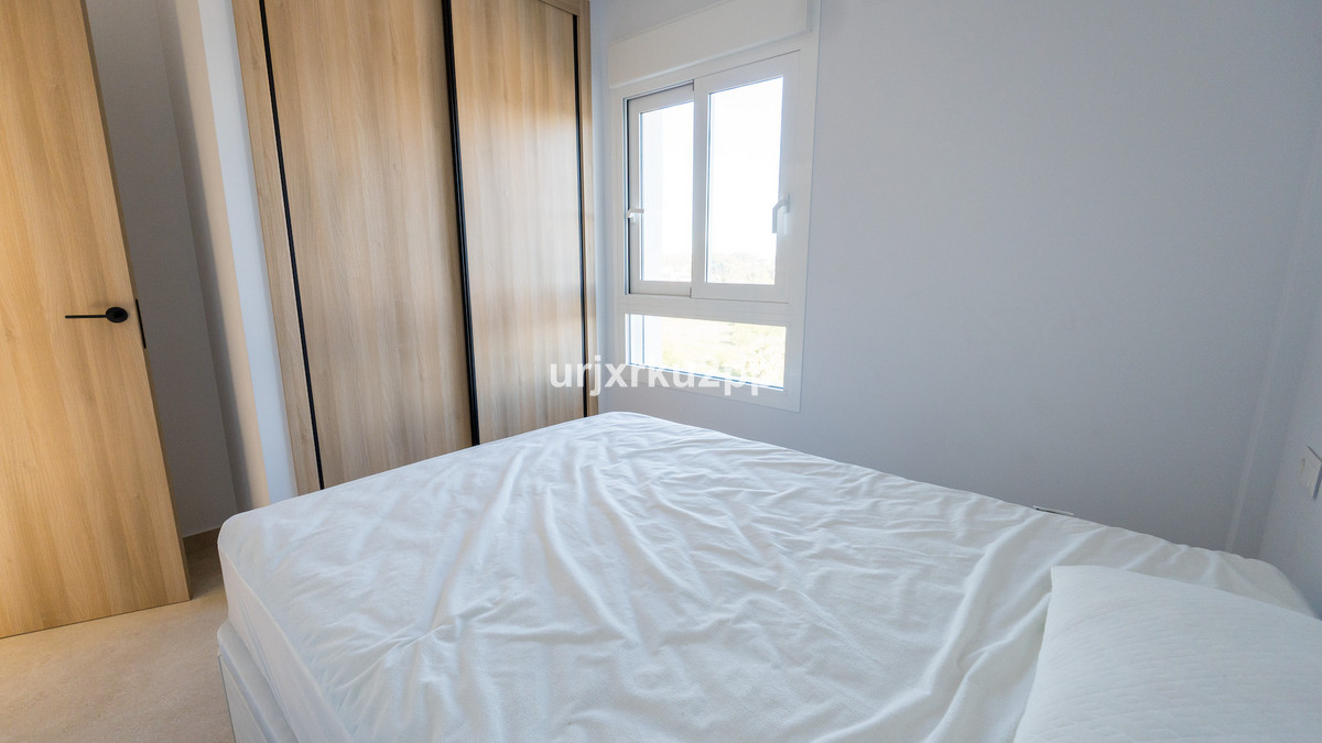 3 Bed Apartment for sale in Urbanización El Raso Costa Blanca, Alicante, Spain