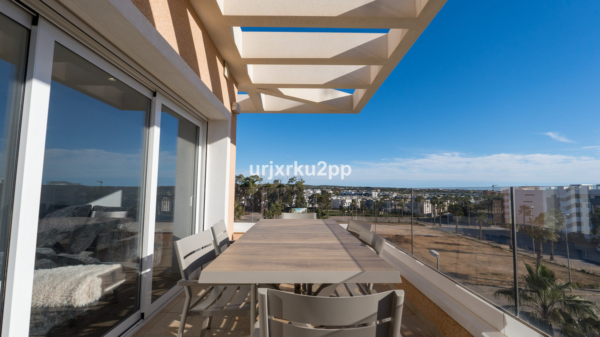 3 Bed Apartment for sale in Urbanización El Raso Costa Blanca, Alicante, Spain