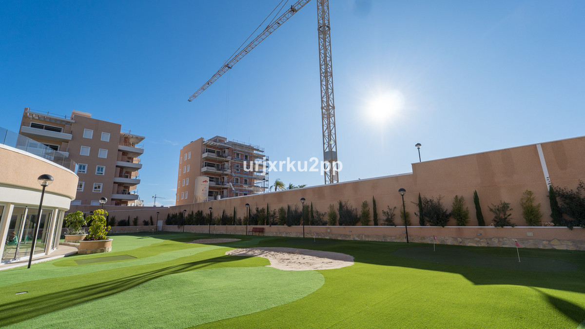 3 Bed Apartment for sale in Urbanización El Raso Costa Blanca, Alicante, Spain