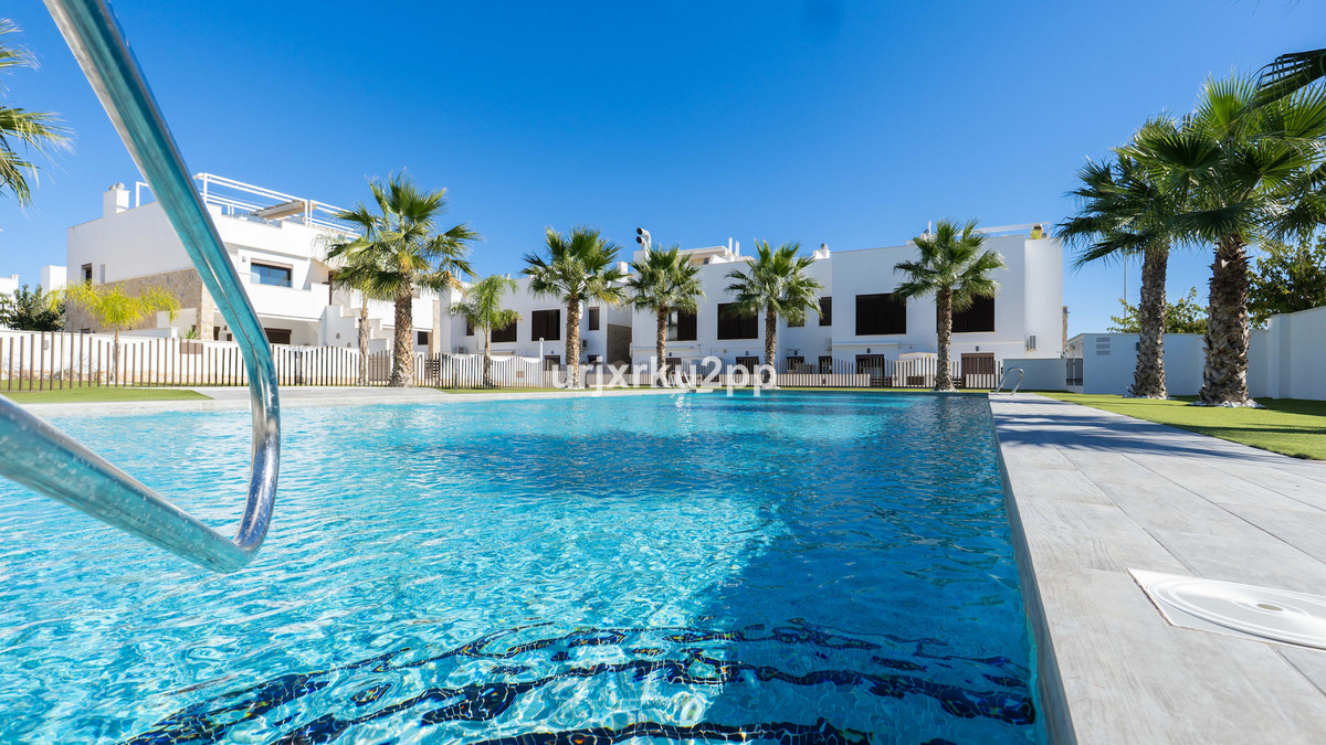 3 Bed Apartment for sale in Torre De La Horadada Costa Blanca, Alicante, Spain