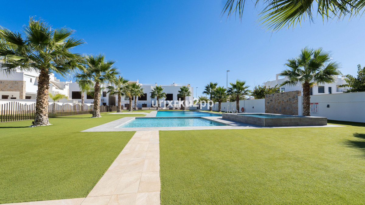 3 Bed Apartment for sale in Torre De La Horadada Costa Blanca, Alicante, Spain