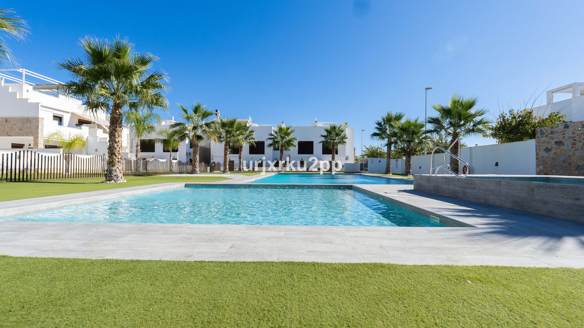 3 Bed Apartment for sale in Torre De La Horadada Costa Blanca, Alicante, Spain