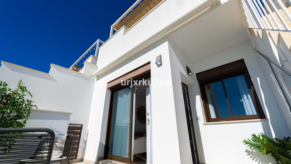 3 Bed Apartment for sale in Torre De La Horadada Costa Blanca, Alicante, Spain