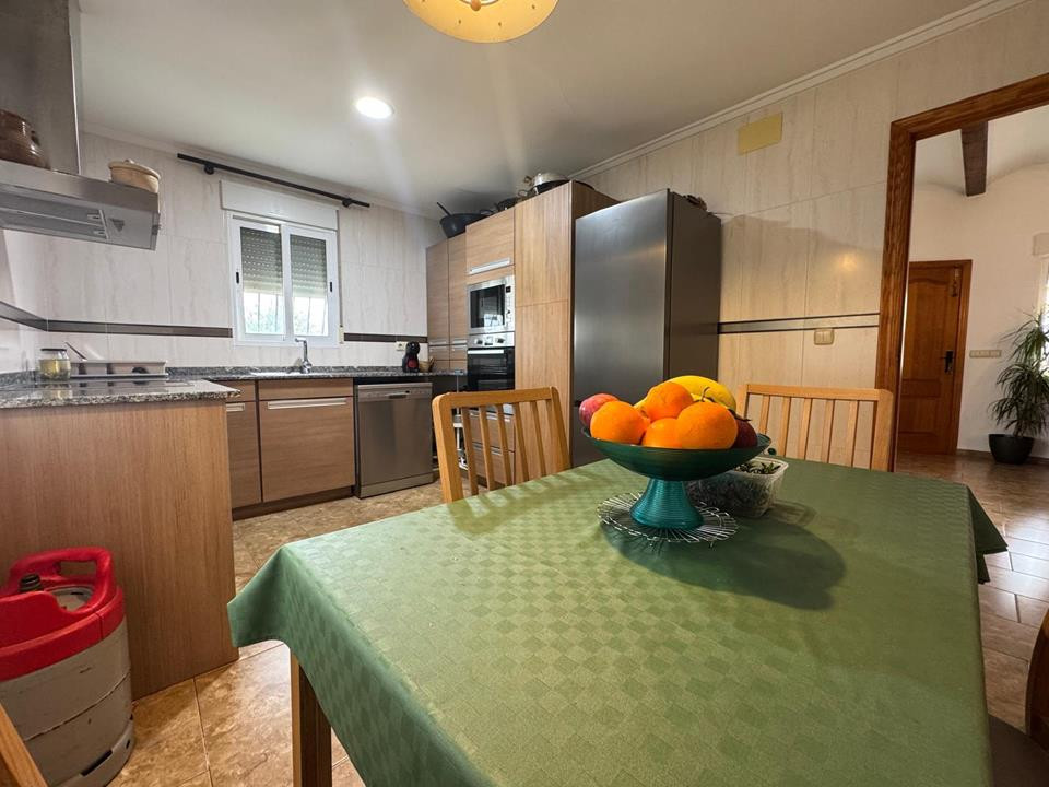 Se vende Villa - Chalet de 3 dormitorios en Costa Blanca, Alicante, España