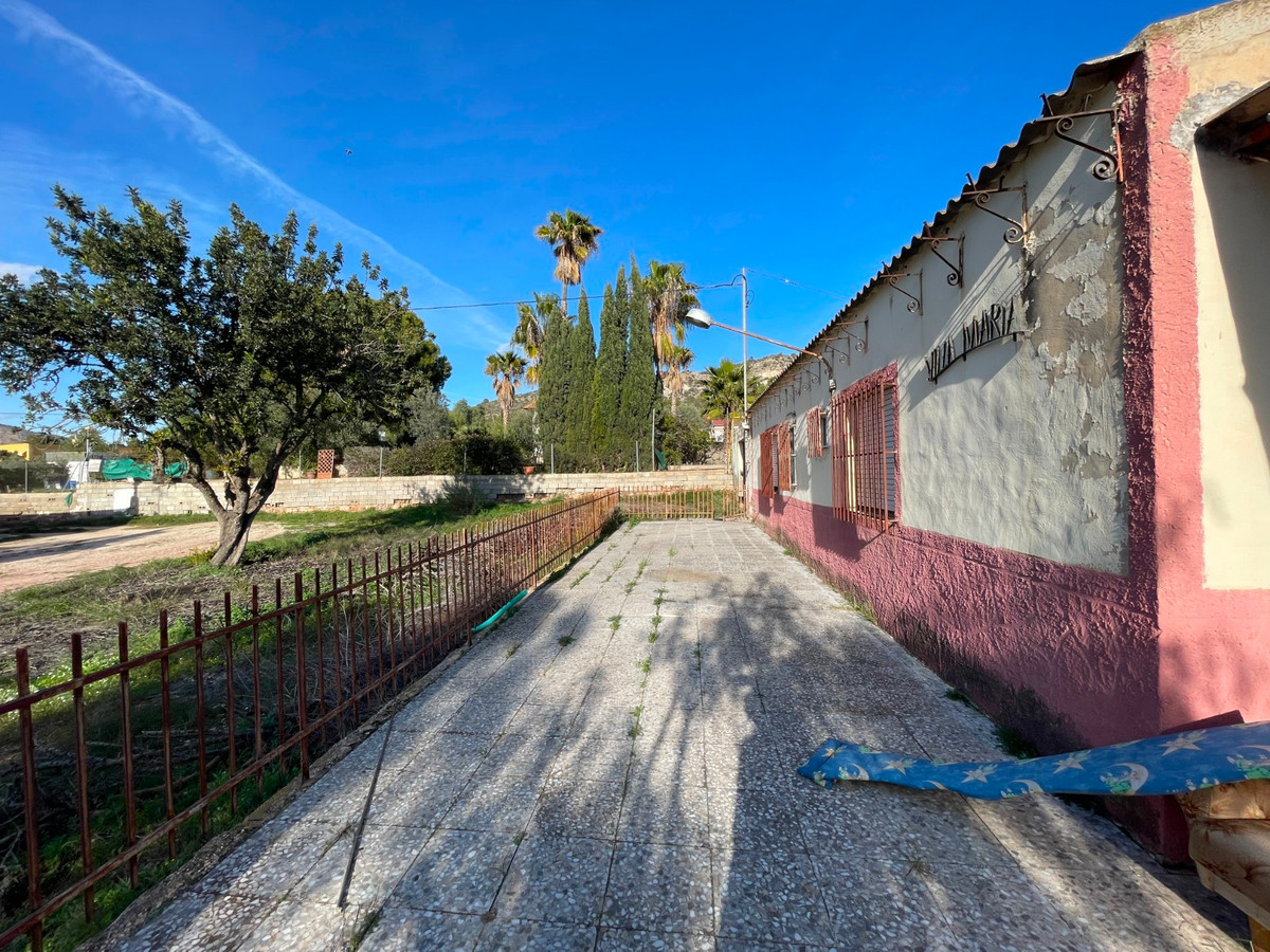 3 Bed Townhouse for sale in Aspe Costa Blanca, Alicante, Spain