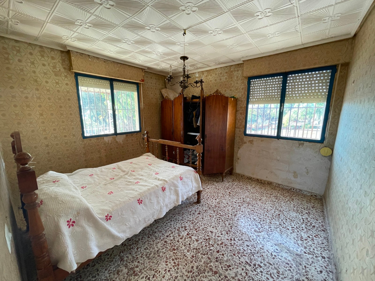 3 Bed Townhouse for sale in Aspe Costa Blanca, Alicante, Spain