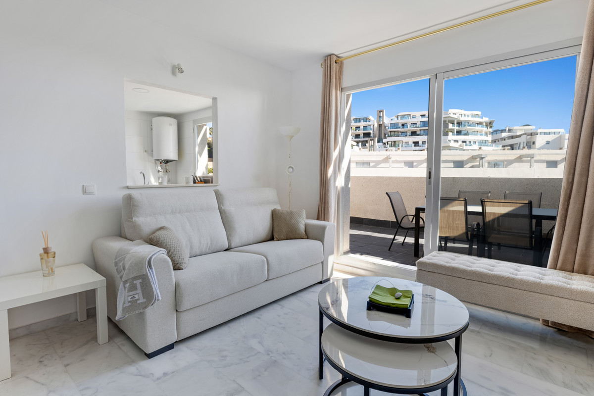 3 Bed Apartment for sale in Mijas Costa Costa Del Sol, Málaga, Spain