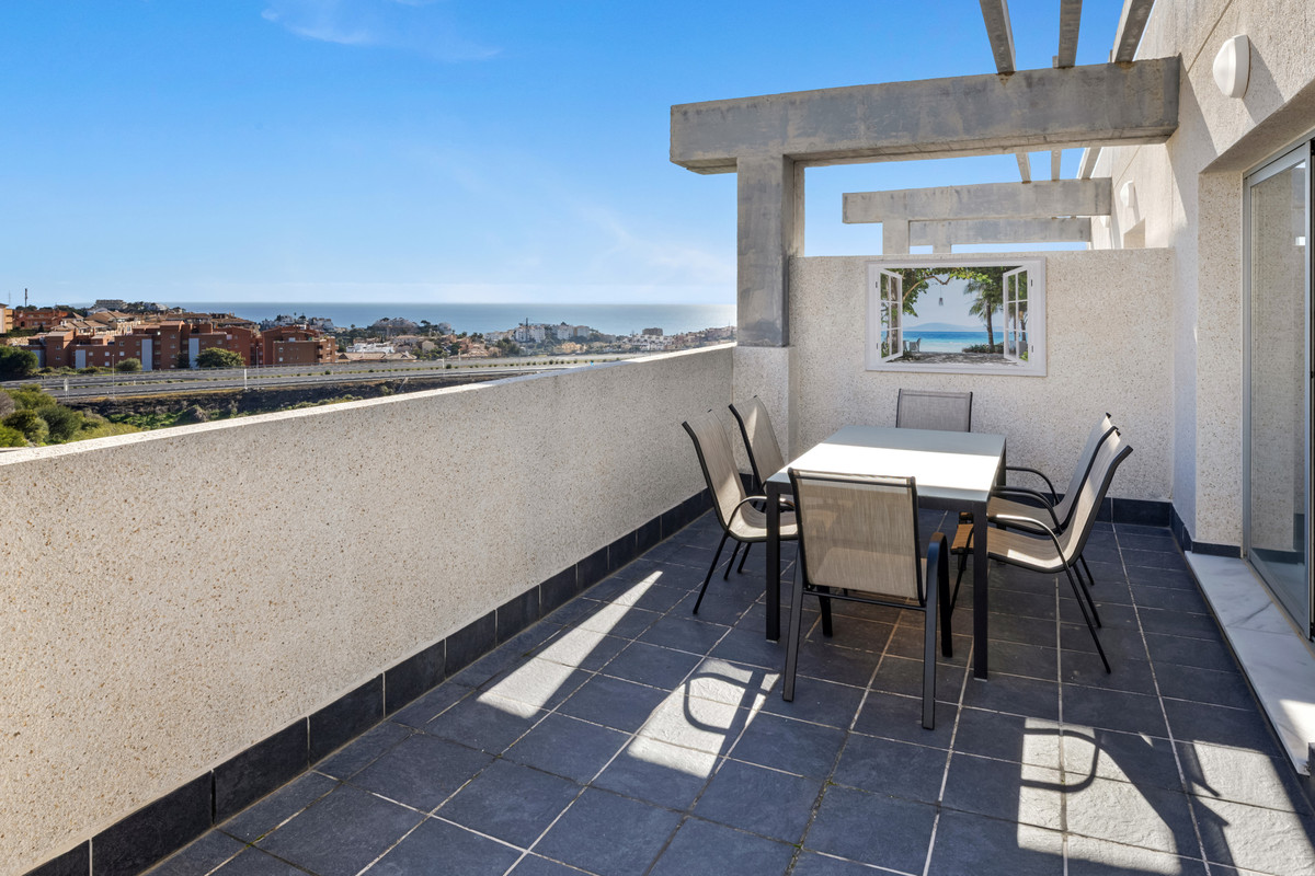 3 Bed Apartment for sale in Mijas Costa Costa Del Sol, Málaga, Spain