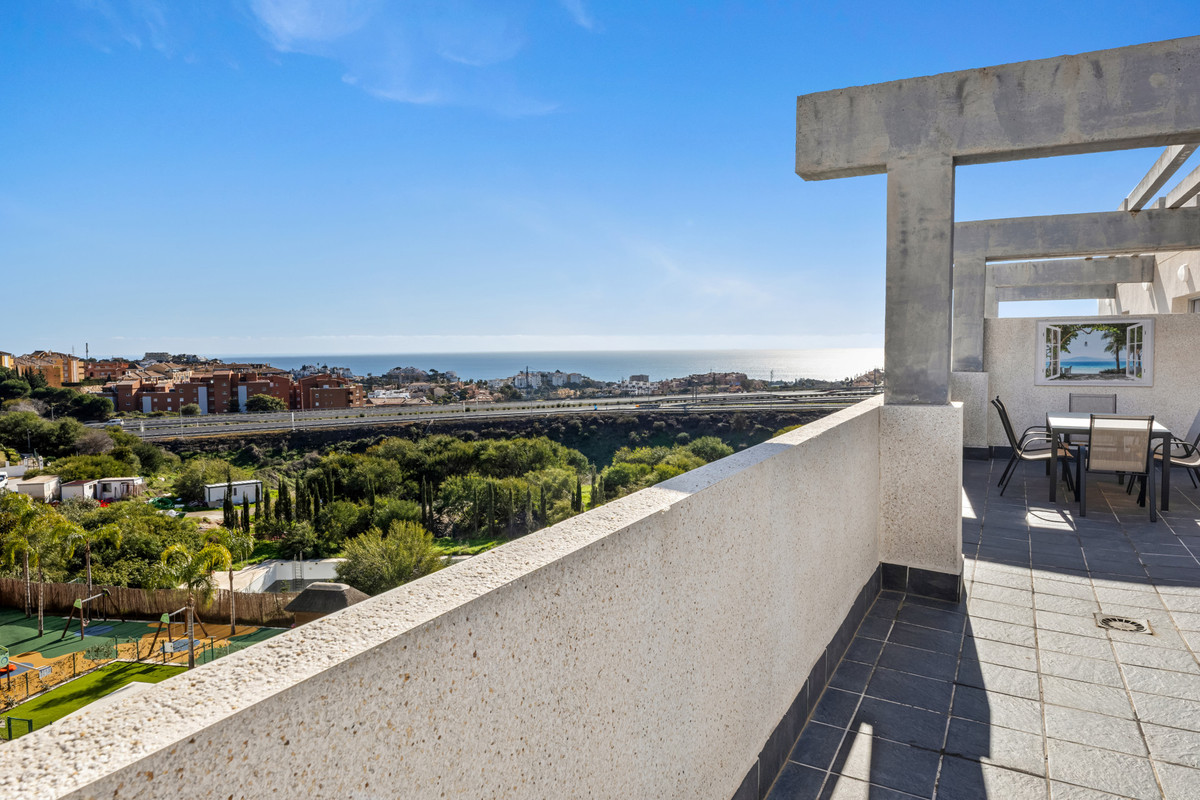 3 Bed Apartment for sale in Mijas Costa Costa Del Sol, Málaga, Spain
