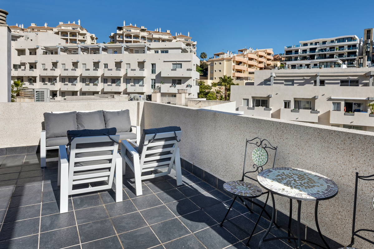 3 Bed Apartment for sale in Mijas Costa Costa Del Sol, Málaga, Spain