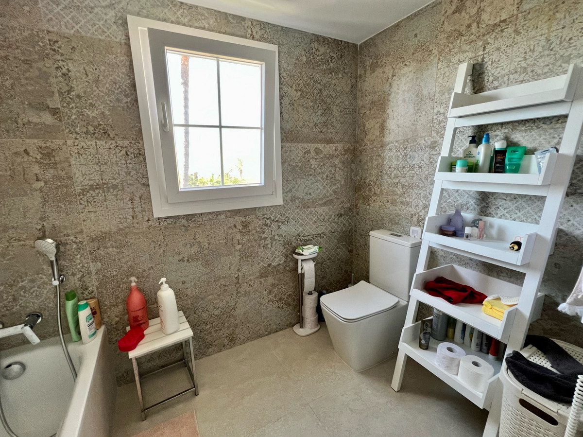 Se vende Adosada de 4 dormitorios en Costa Del Sol, Málaga, España