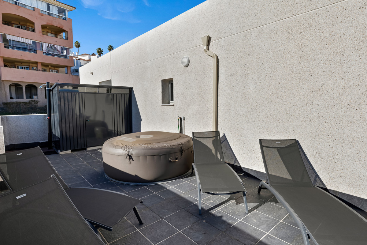 Se vende Ático de 2 dormitorios en Costa Del Sol, Málaga, España