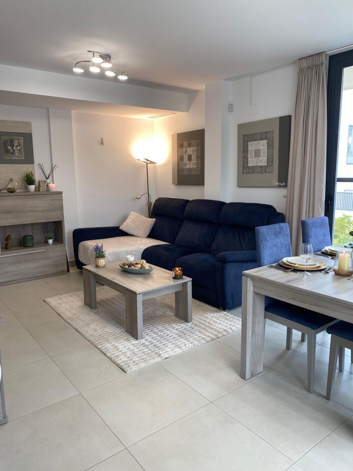 Se vende Villa - Chalet de 3 dormitorios en Costa Blanca, Alicante, España
