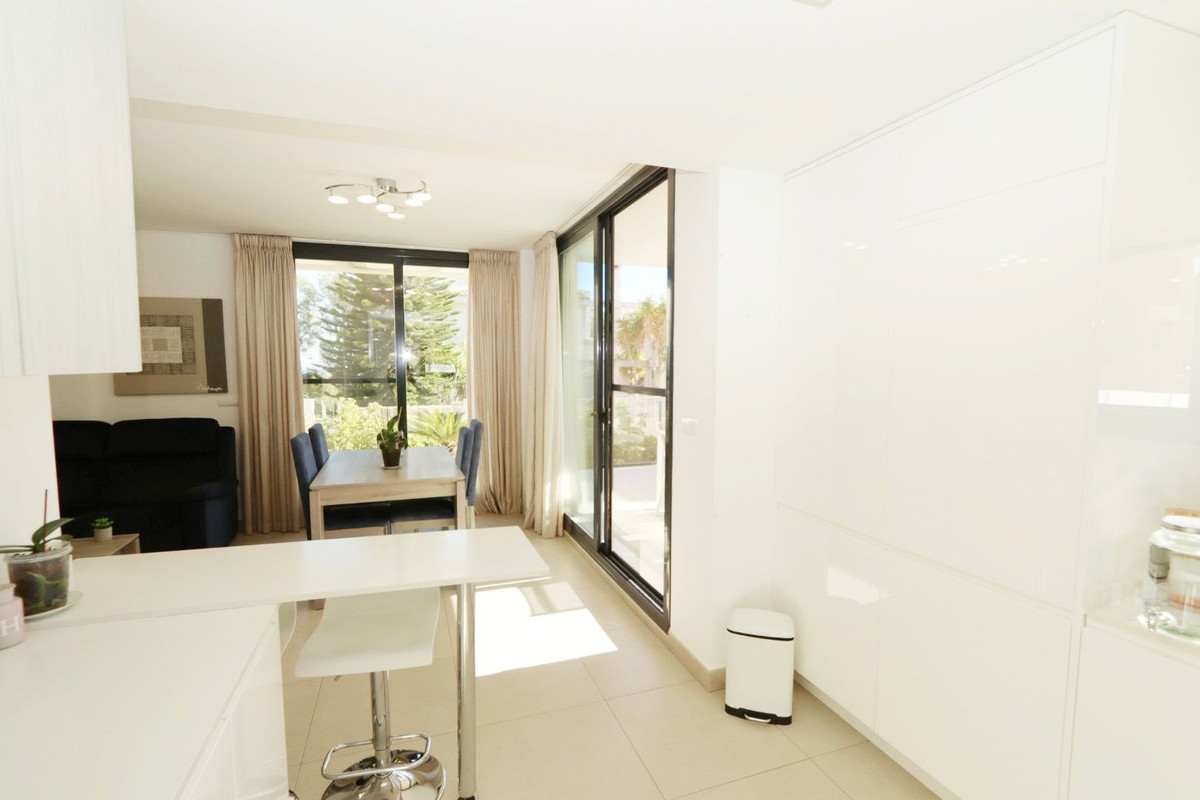 Se vende Villa - Chalet de 3 dormitorios en Costa Blanca, Alicante, España