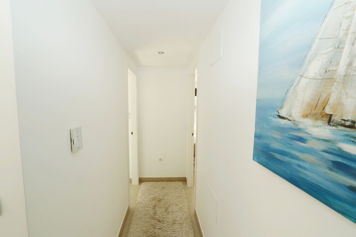 Se vende Villa - Chalet de 3 dormitorios en Costa Blanca, Alicante, España