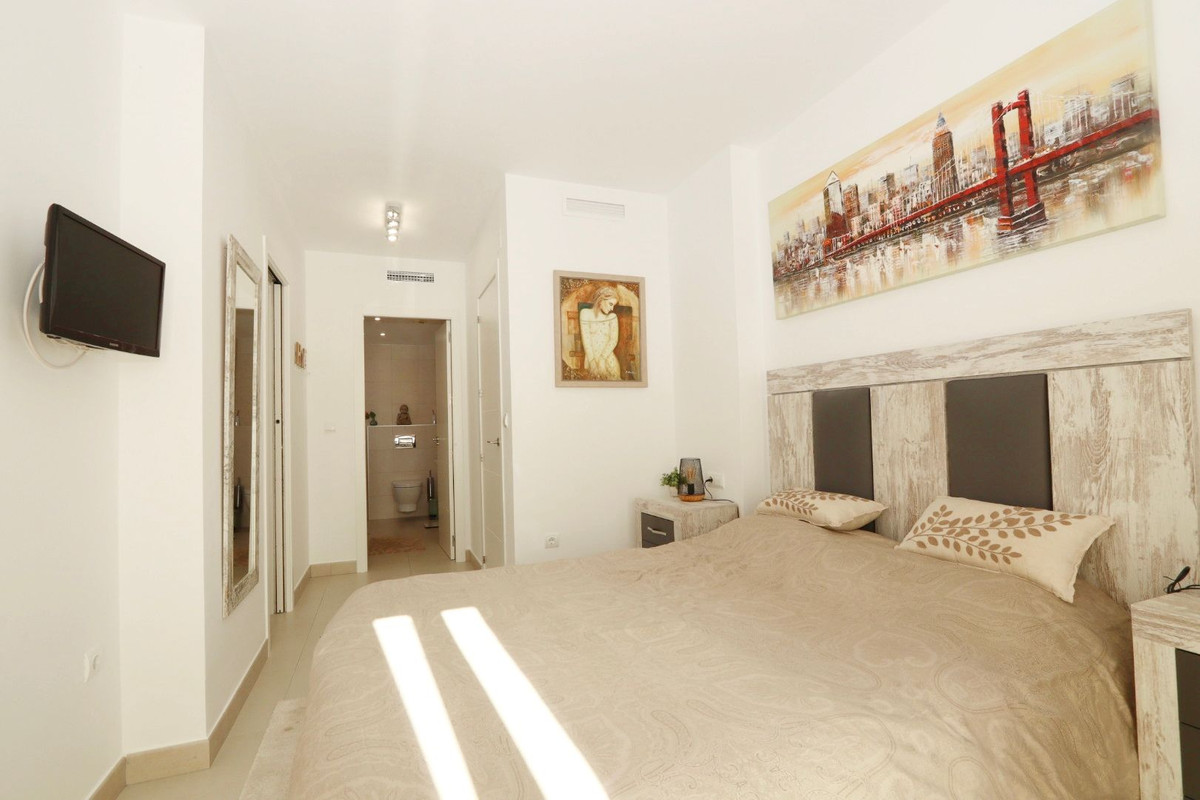 Se vende Villa - Chalet de 3 dormitorios en Costa Blanca, Alicante, España
