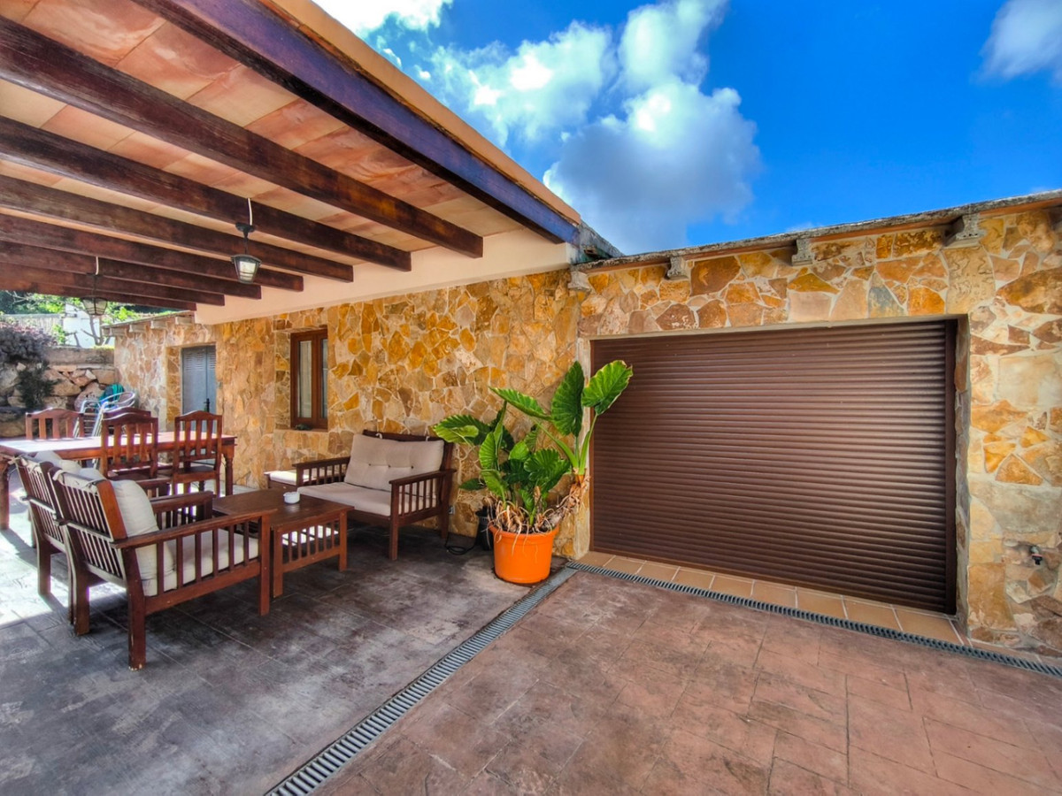 Se vende Villa - Chalet de 4 dormitorios en Costa Blanca, Alicante, España