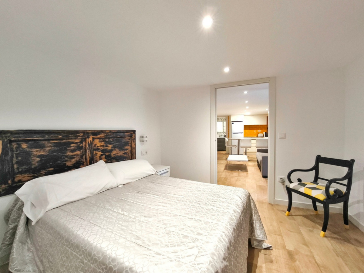 Se vende Villa - Chalet de 4 dormitorios en Costa Blanca, Alicante, España