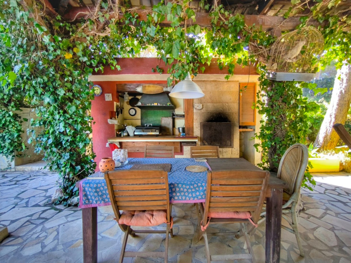Se vende Villa - Chalet de 3 dormitorios en Costa Blanca, Alicante, España