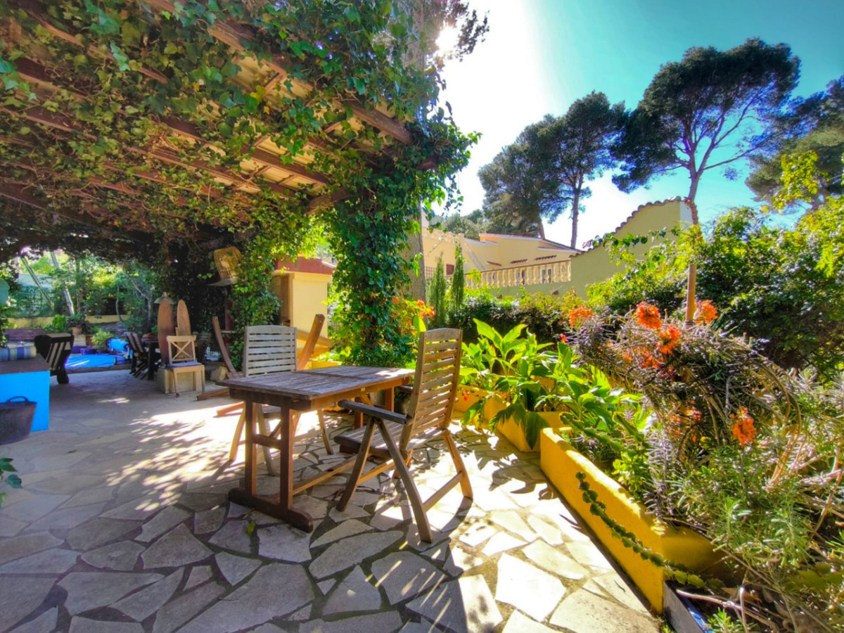 Se vende Villa - Chalet de 3 dormitorios en Costa Blanca, Alicante, España