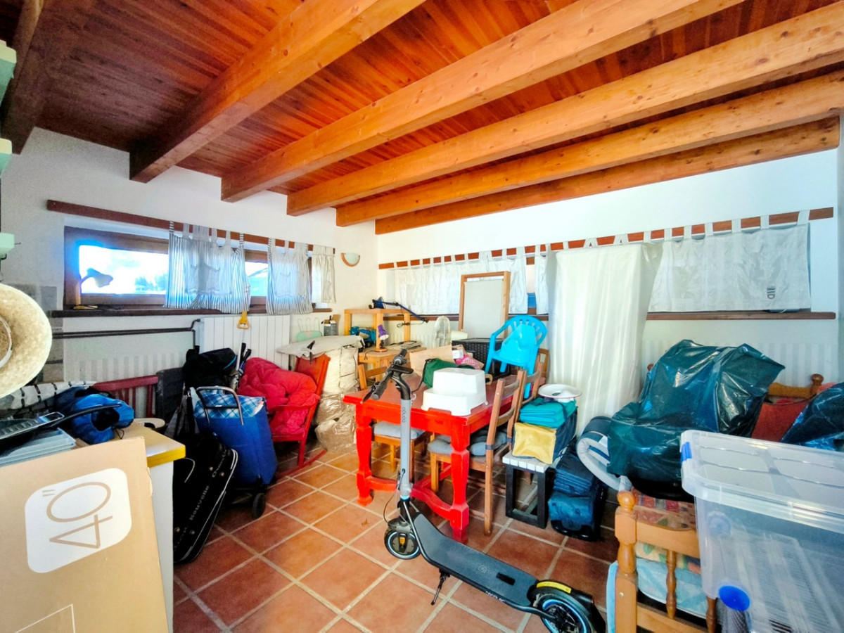 Se vende Villa - Chalet de 3 dormitorios en Costa Blanca, Alicante, España