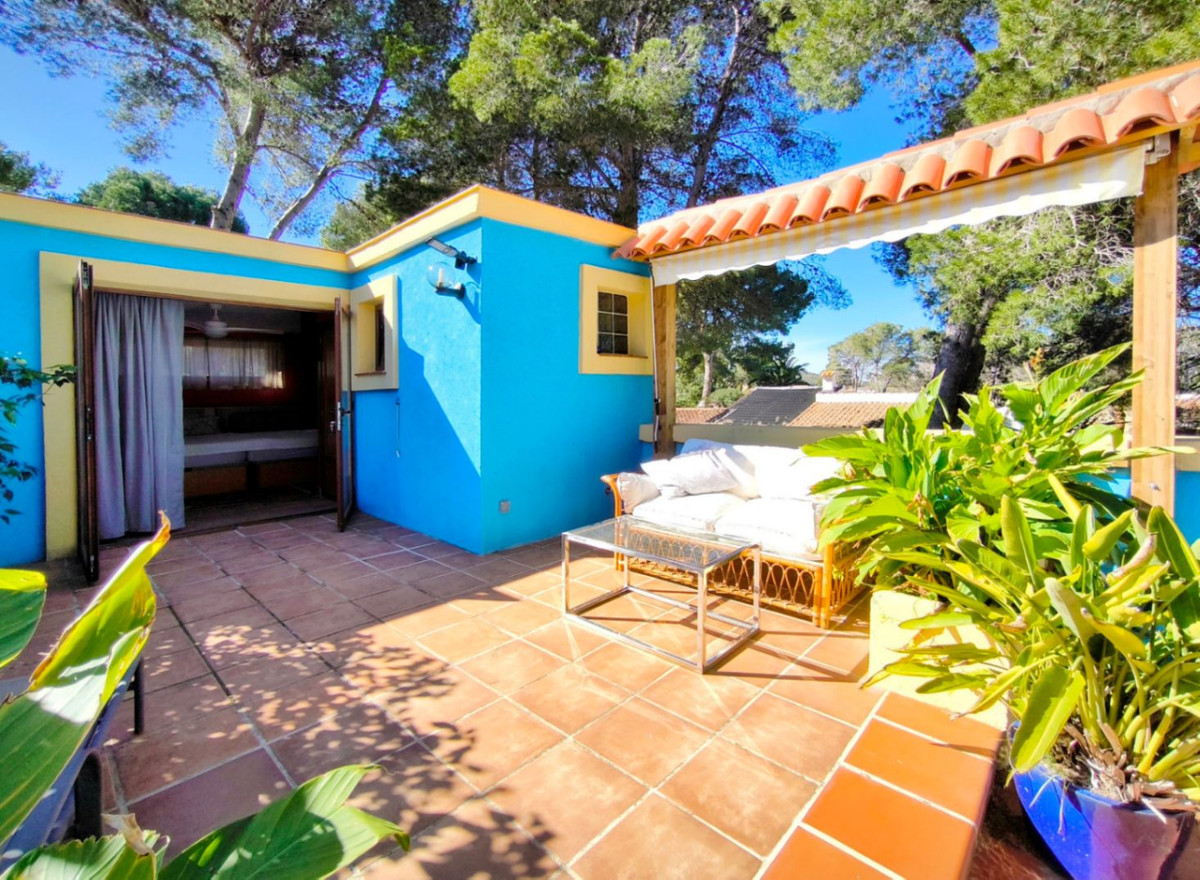 Se vende Villa - Chalet de 3 dormitorios en Costa Blanca, Alicante, España