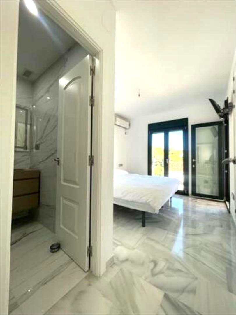 3 Bed Townhouse for sale in Benalmadena Costa Del Sol, Málaga, Spain