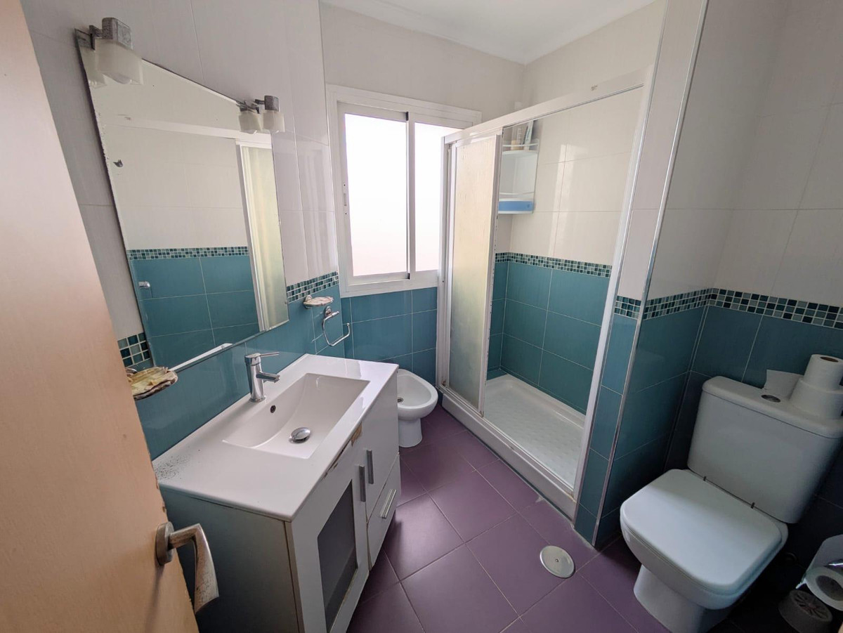 2 Bed Apartment for sale in La Carihuela Costa Del Sol, Málaga, Spain
