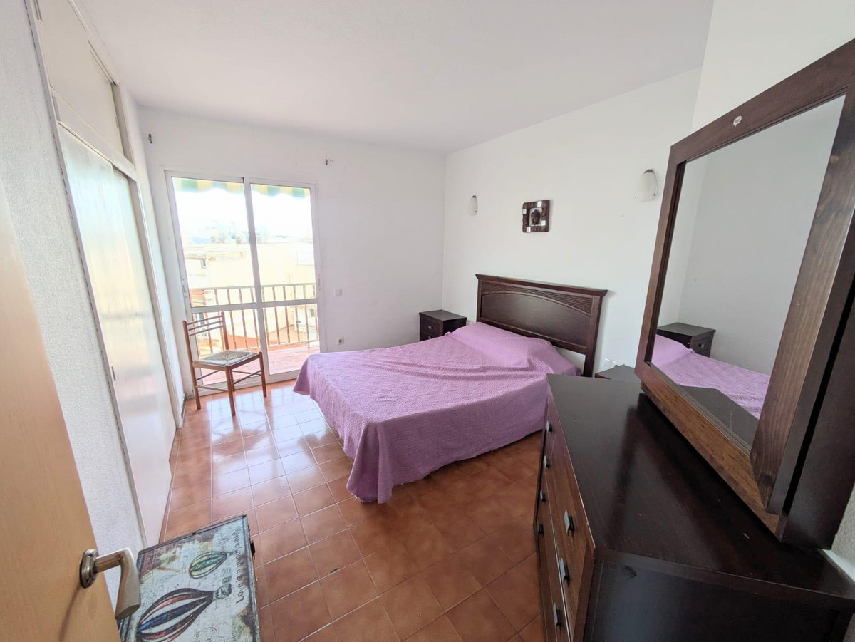 2 Bed Apartment for sale in La Carihuela Costa Del Sol, Málaga, Spain