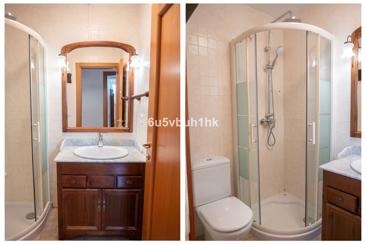 2 Bed Apartment for sale in Manilva Costa Del Sol, Málaga, Spain