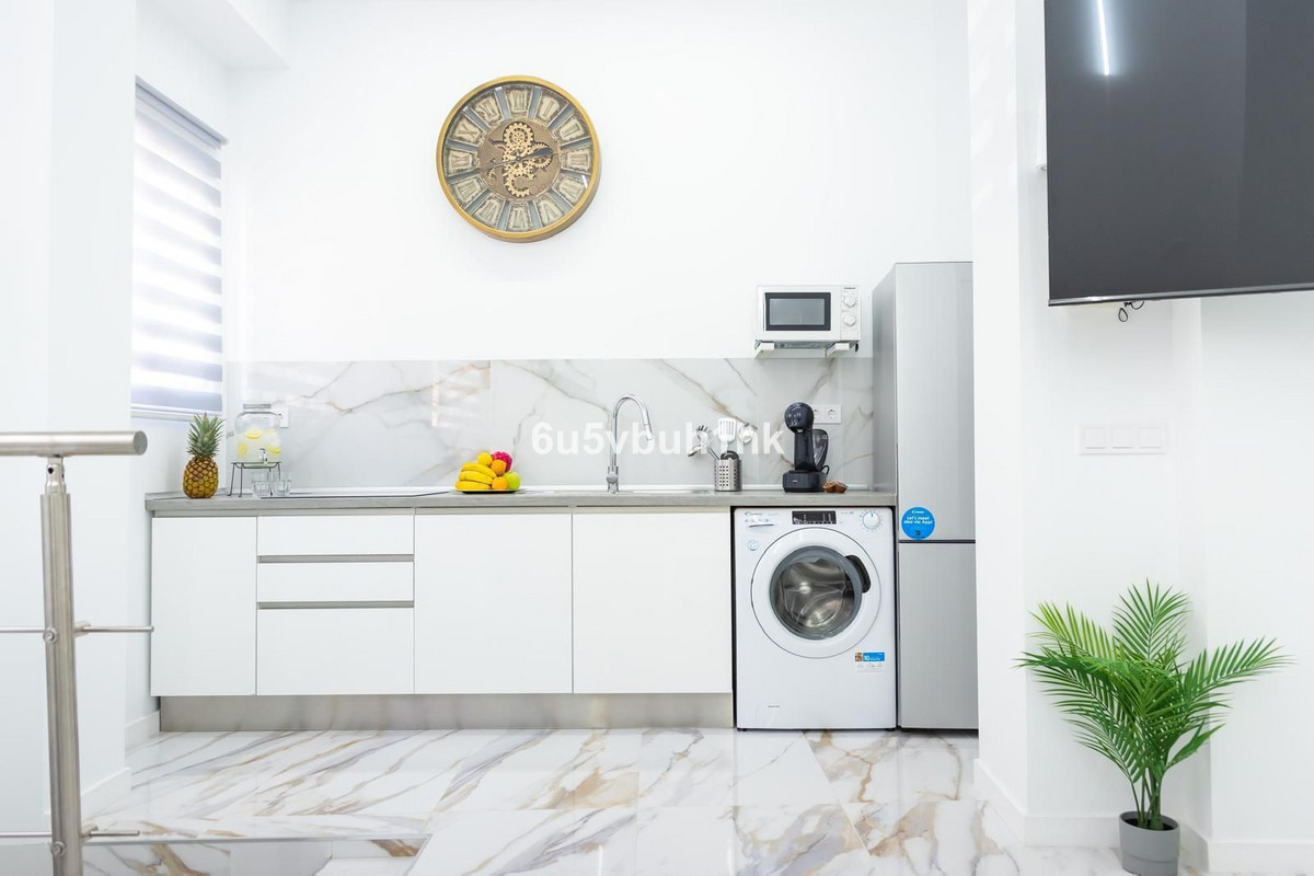 Se vende Estudio en Planta Baja  en Costa Del Sol, Málaga, España