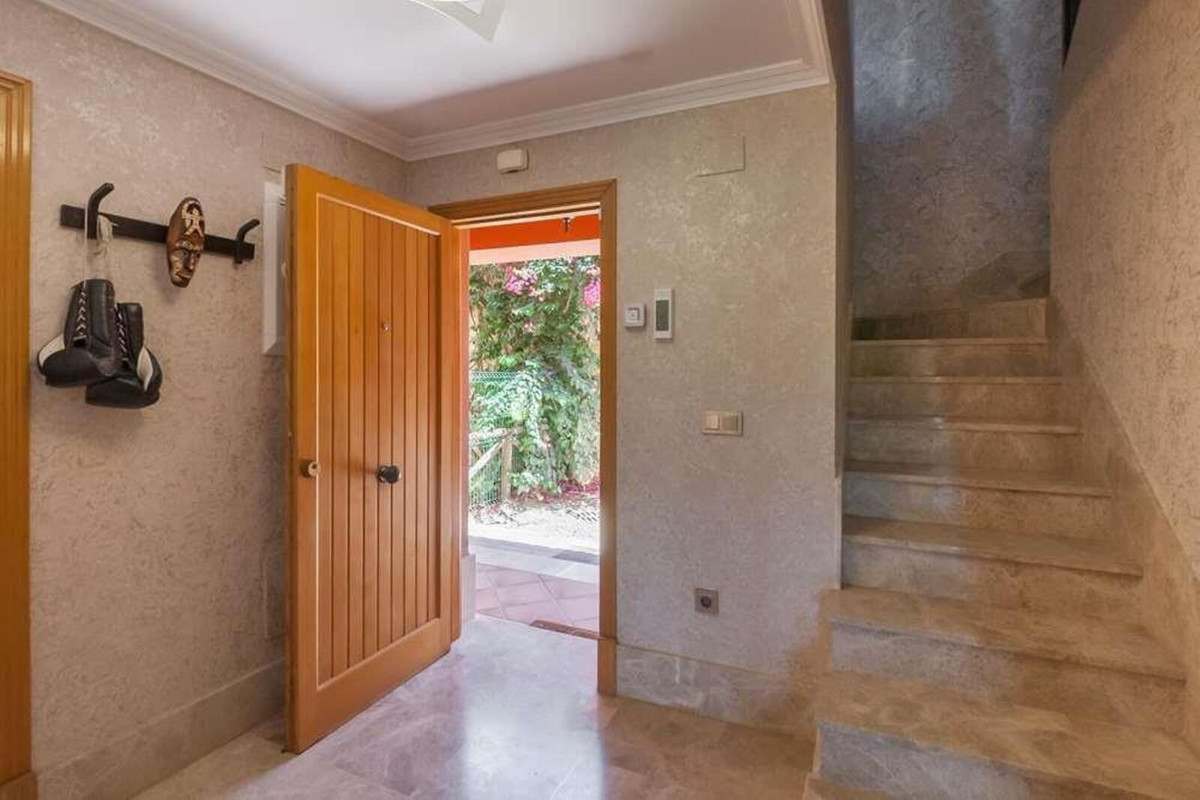 3 Bed Townhouse for sale in Marbella Costa Del Sol, Málaga, Spain