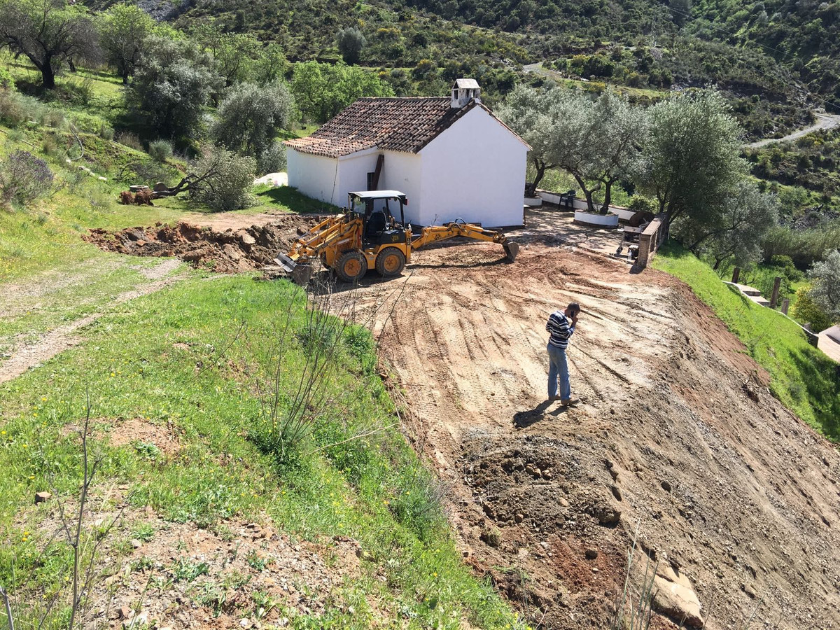 Se vende Terreno Rustico de 1 dormitorios en Costa Del Sol, Málaga, España