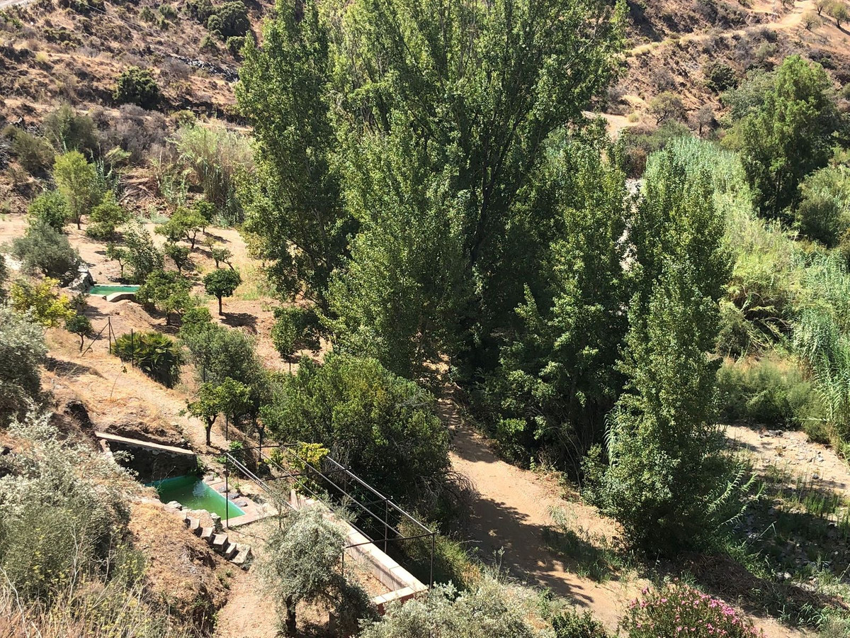 Se vende Terreno Rustico de 1 dormitorios en Costa Del Sol, Málaga, España