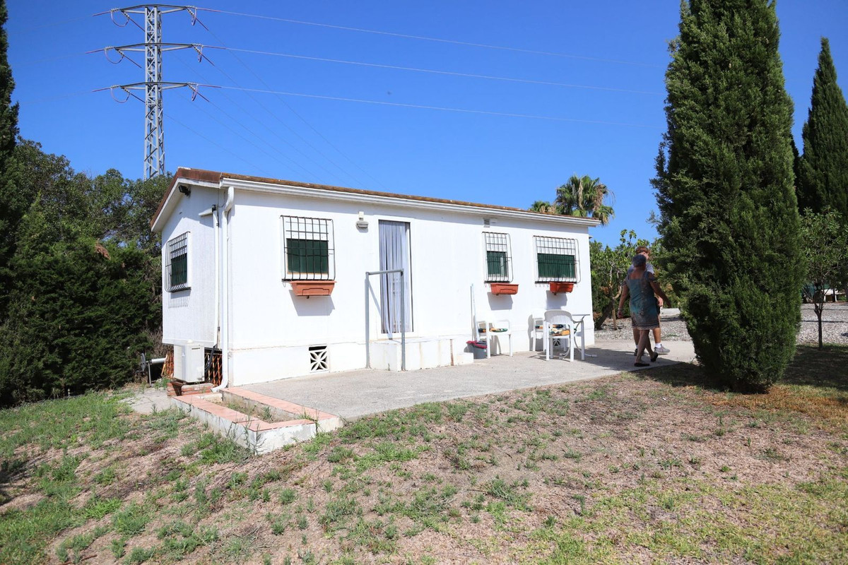5 Bed Townhouse for sale in Alhaurín El Grande Costa Del Sol, Málaga, Spain