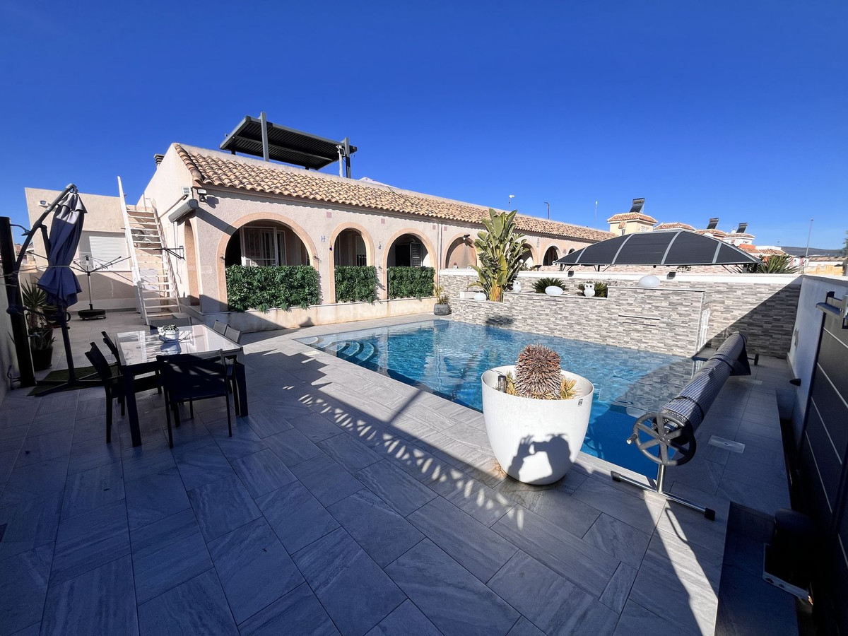 Se vende Villa - Chalet de 3 dormitorios en Costa Calida, Murcia, España