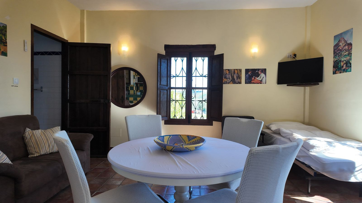 17 Bed Commercial unit for sale in Tolox Costa Del Sol, Málaga, Spain