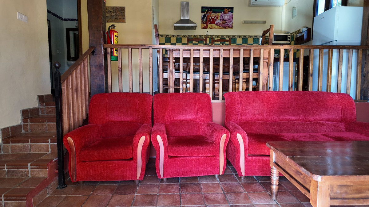 17 Bed Commercial unit for sale in Tolox Costa Del Sol, Málaga, Spain