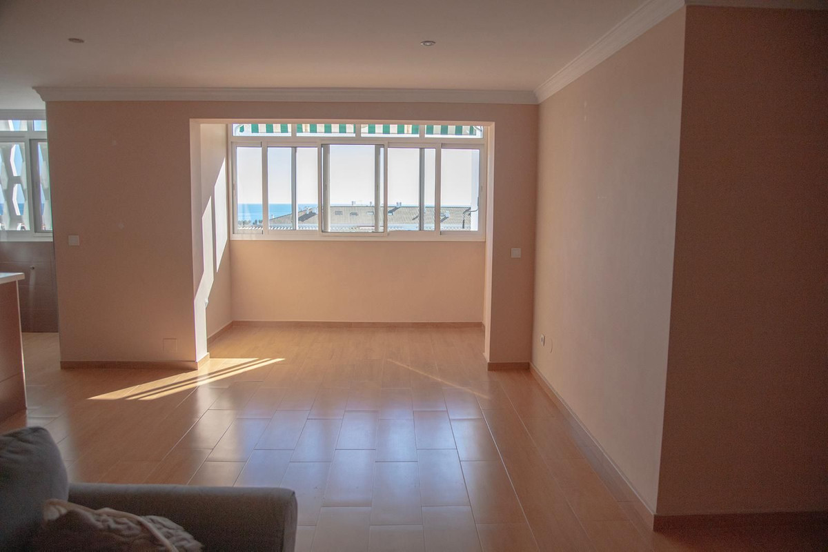4 Bed Apartment for sale in San Pedro De Alcántara Costa Del Sol, Málaga, Spain