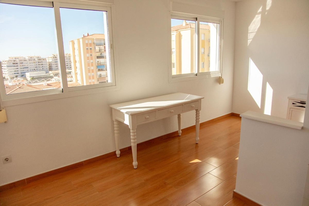 4 Bed Apartment for sale in San Pedro De Alcántara Costa Del Sol, Málaga, Spain