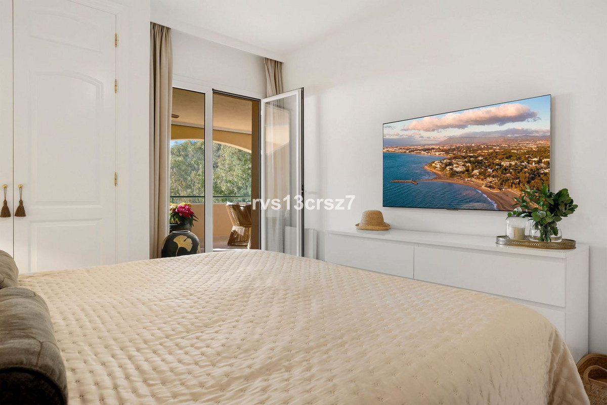 Se vende Apartamento Planta Media de 3 dormitorios en Costa Del Sol, Málaga, España
