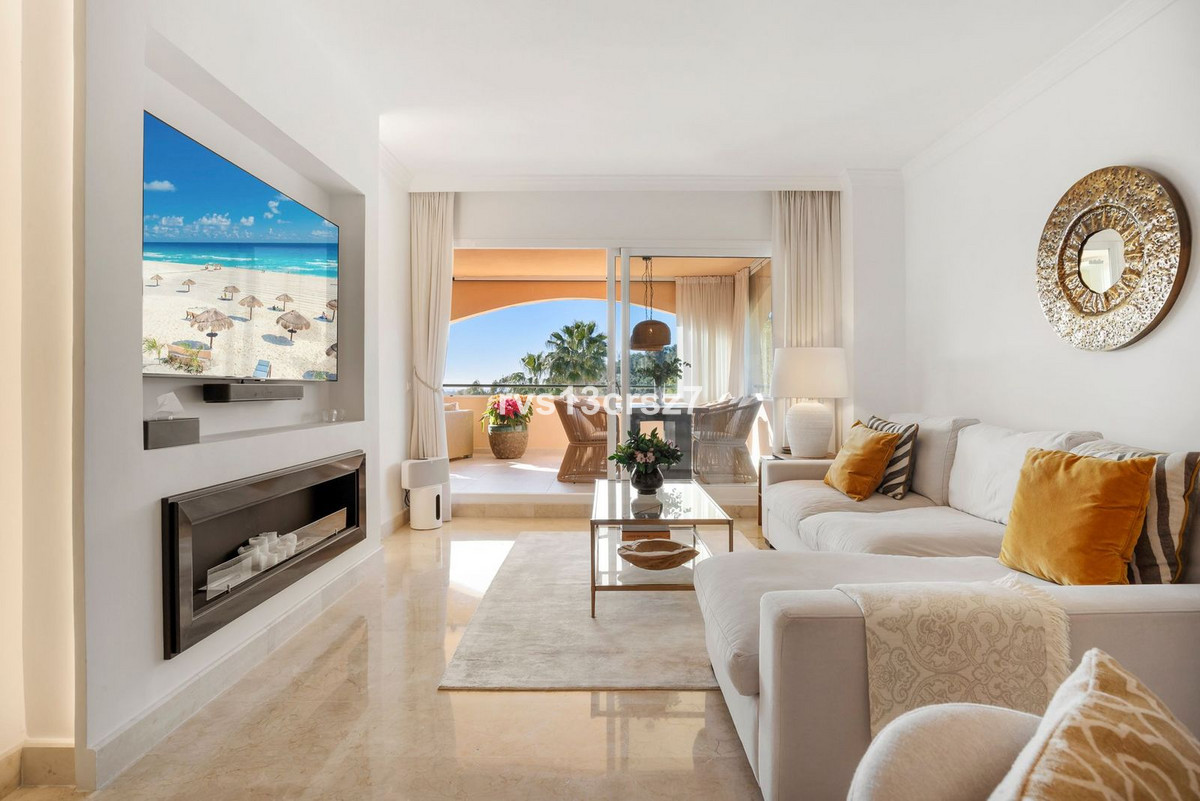 Se vende Apartamento Planta Media de 3 dormitorios en Costa Del Sol, Málaga, España